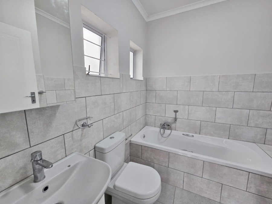 2 Bedroom Property for Sale in The Village Western Cape